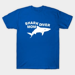 Shark diver mom T-Shirt